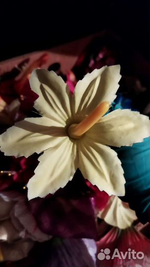 Цветы искусственные