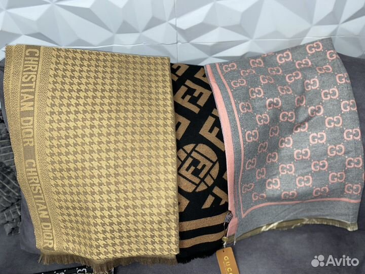 Шарф платок палантин Christian Dior / Женский