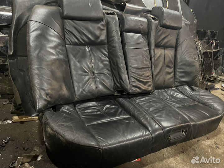Задний диван BMW E38