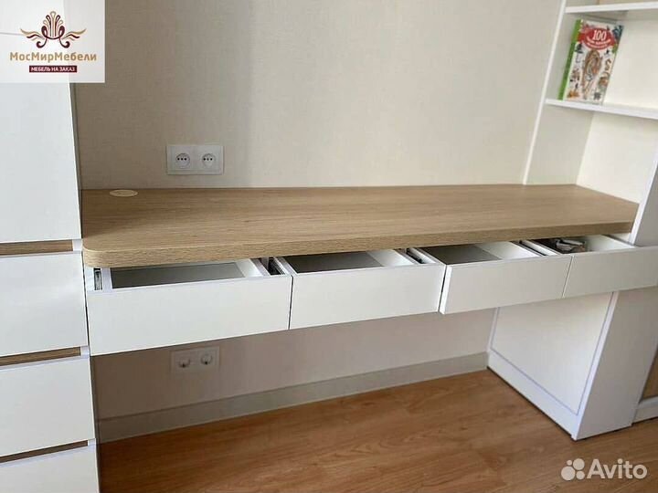 Школьный уголок Детская и школьная мебель