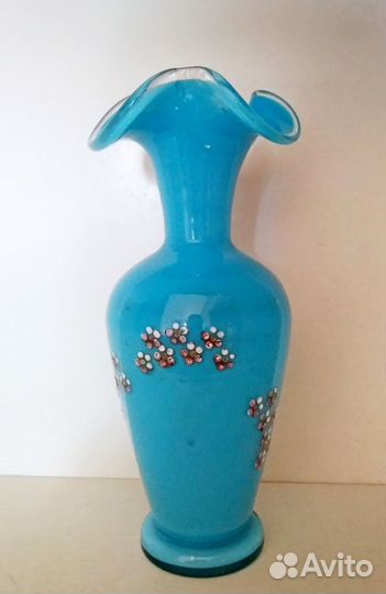Ваза с эмалями. Двухслойное стекло. Редкая