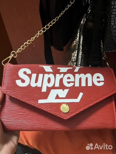 Клатч LV Supreme