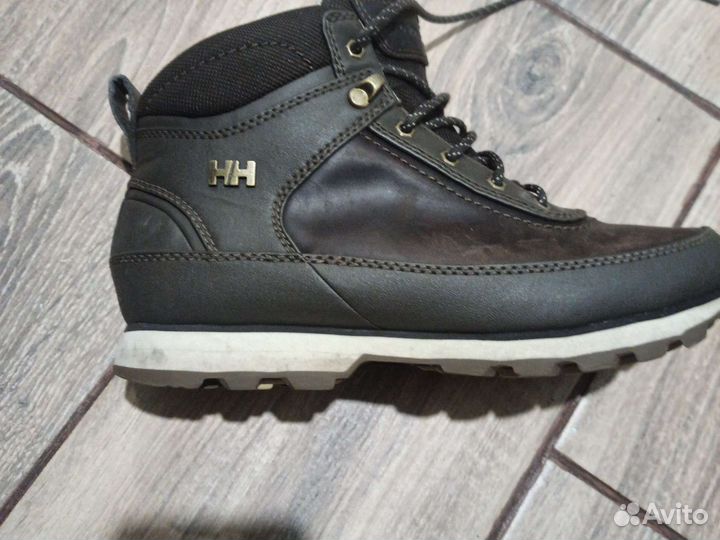 Ботинки женские 39 размер бу