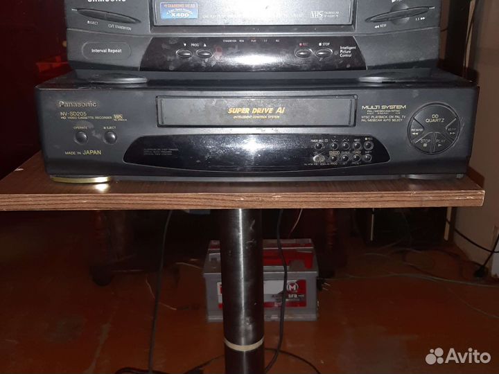 Видеомагнитофон panasonic