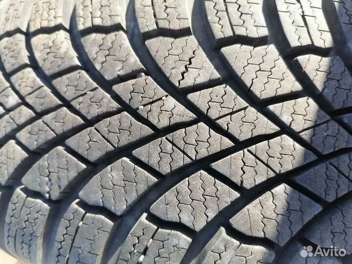 Колеса зимние в сборе 185 60 r15