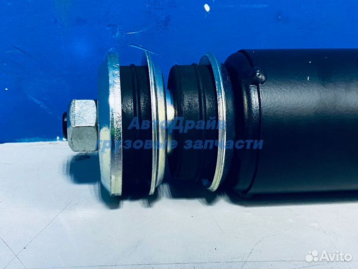 Амортизатор подвески Iveco Trakker передний