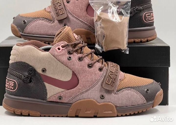 Nike Air Trainer 1 SP x Travis Scott