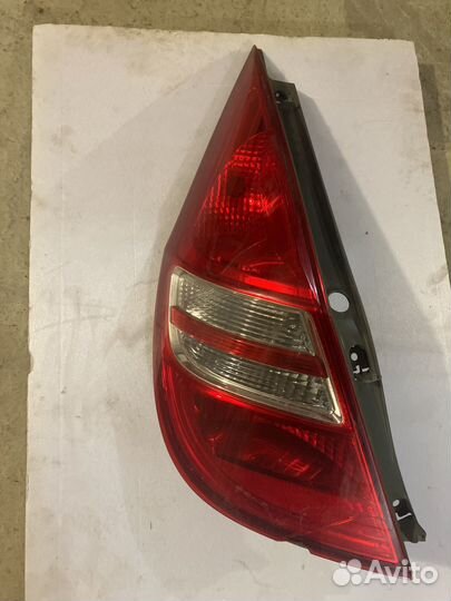 Фонарь задний левый hyundai i30