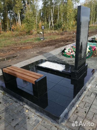 Благоустройство могил, захоронений, памятники