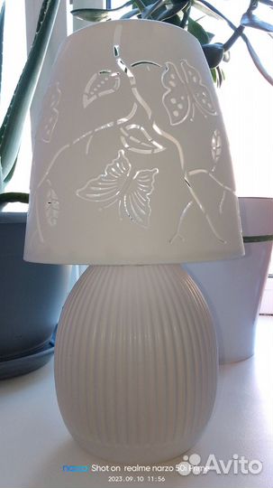 Светильник настольный