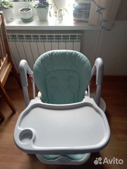 Стульчик для кормления happy baby william