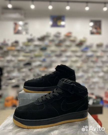 Зимние кроссовки Nike Air Force 1