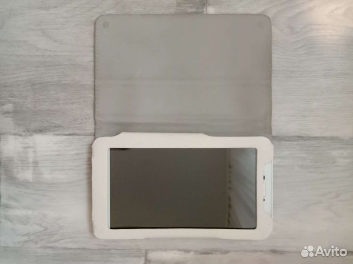 Планшет acer Iconia Talk 7 B1-733 16GB