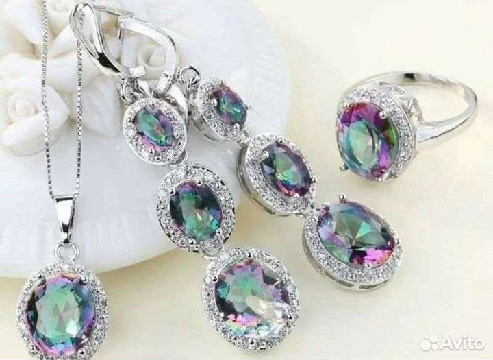 Набор swarovski elements колье и кольцо