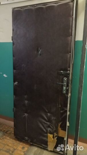 Дверь входная металлическая