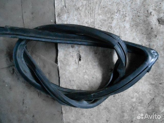 Уплотнитель двери передней левой Aveo T250