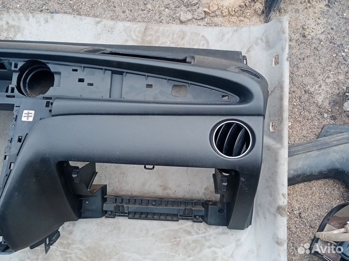 Торпедо Аутлендер 1 2.4 МКПП 2007г.в