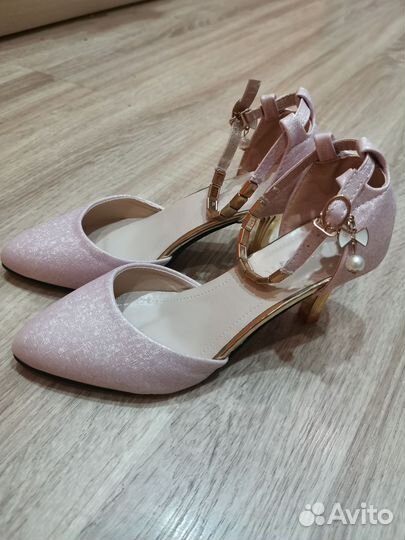 Новые туфли