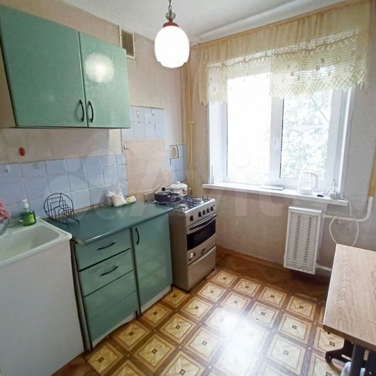 2-к. квартира, 45 м², 3/5 эт.