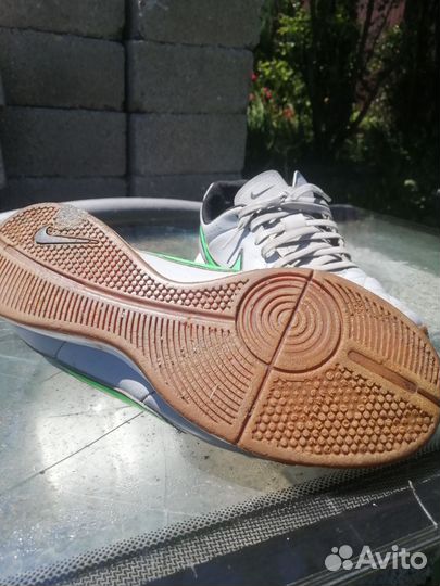 Футбольные бутсы Nike для зала, оригинал
