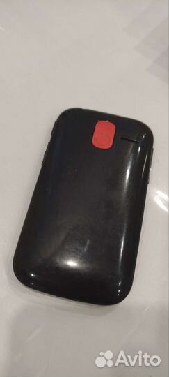 Кнопочный телефон alcatel