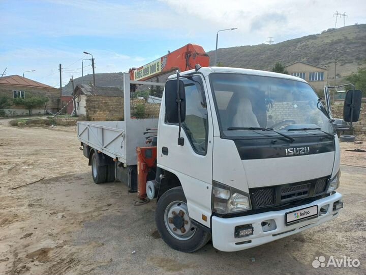 Isuzu NQR75 с КМУ, 2010