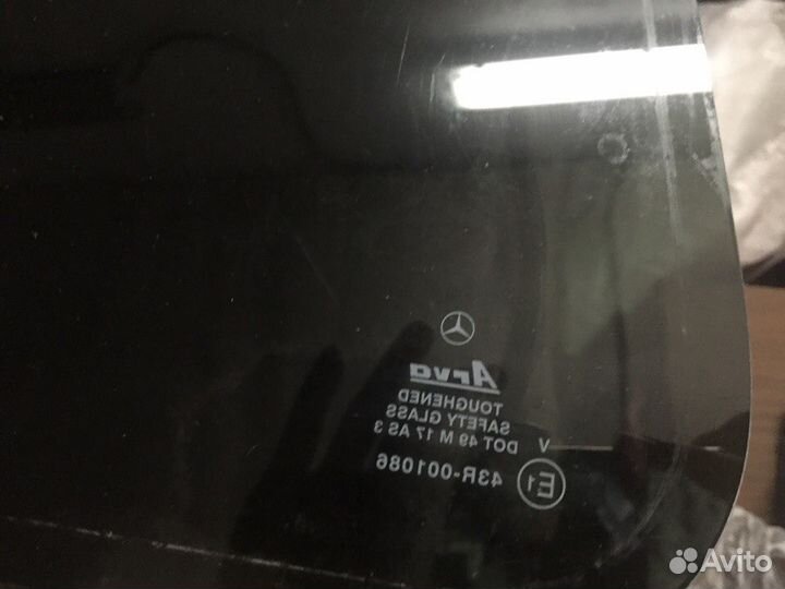 Продам стёкла на Mersedes-Benz G klass