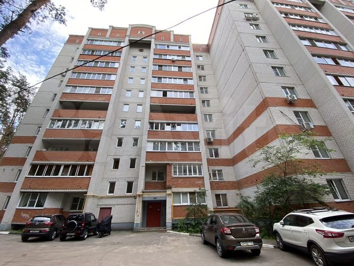 2-к. квартира, 60 м², 10/10 эт.