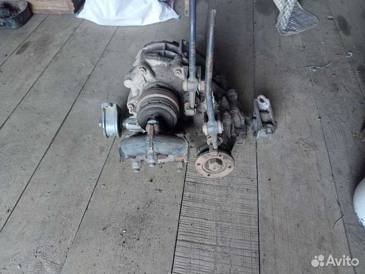 Раздатка на ниву,задний мост