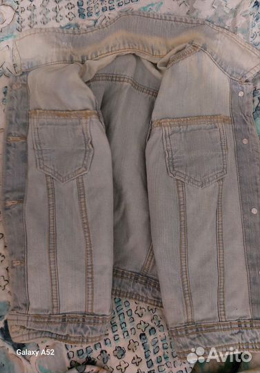 Джинсовая жилетка женская