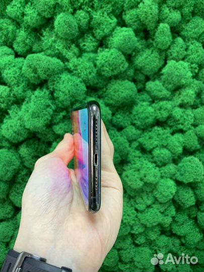 iPhone 11 Pro Max, 64 ГБ
