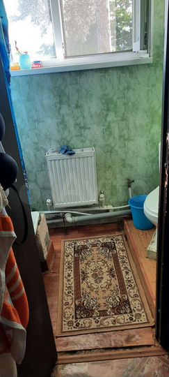 4-к. квартира, 56 м², 1/2 эт.