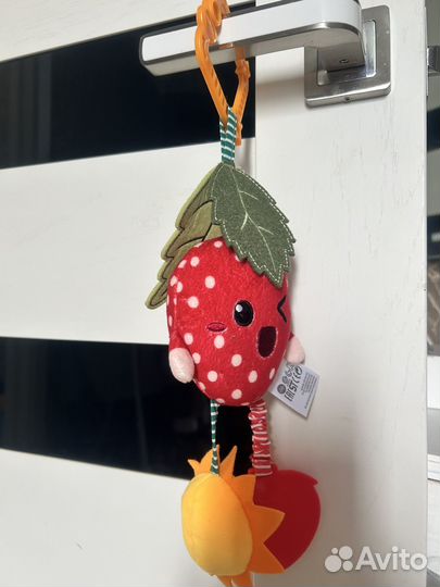 Игрушки на коляску
