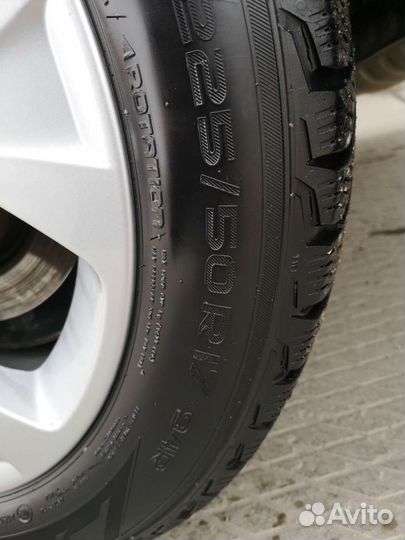 Nokian Tyres Hakkapeliitta R2 225/50 R17 94R