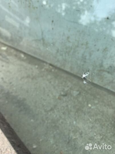 Оригинальное ветровое стекло на прадо 120