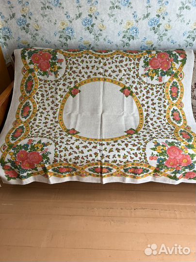 Скатерть круглая лен