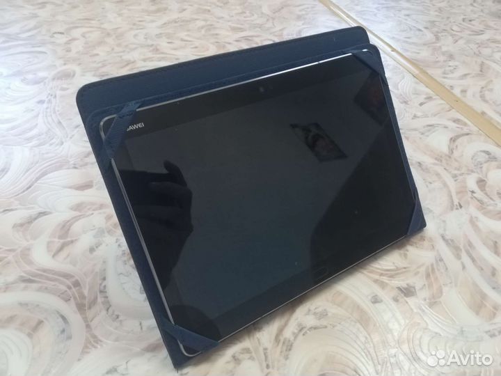 Чехол фирмы rivacase для планшета новый