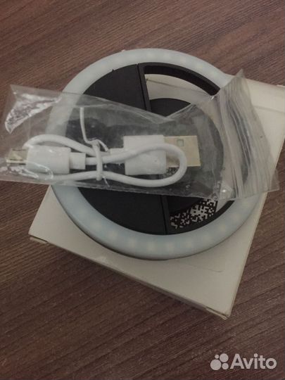 Кольцевая лампа для селфи