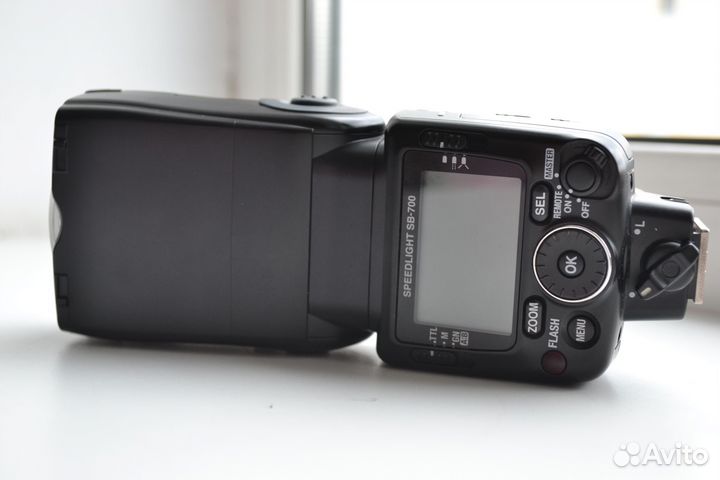 Вспышка Nikon speedlight sb-700