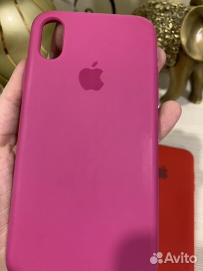 Чехлы на iPhone XS