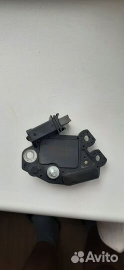 Регулятор напряжения генератора