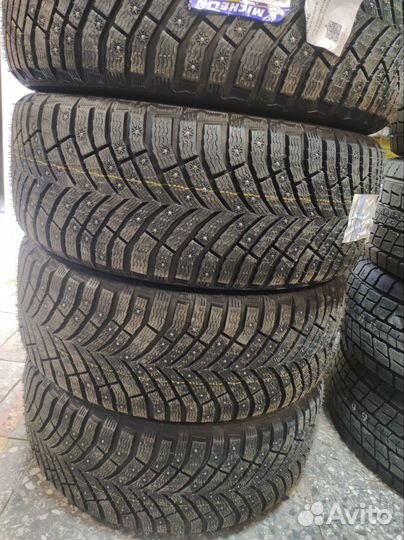 Michelin X-Ice North 4 225/45 R19 102H