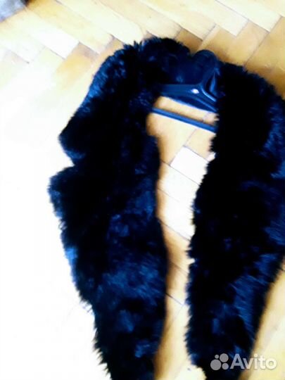 Шкурки норки и воротник из соболя