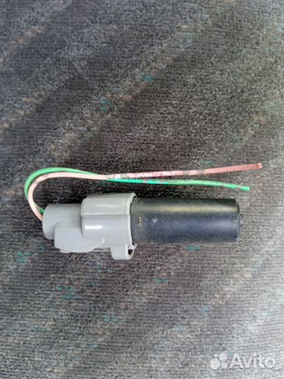 Автомобильный датчик температуры наружного воздуха