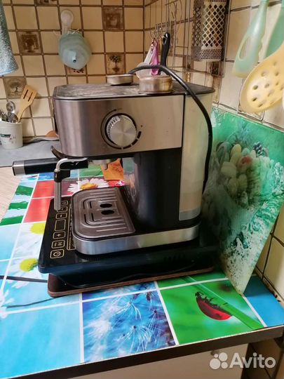 Кофемашина delonghi рожковая