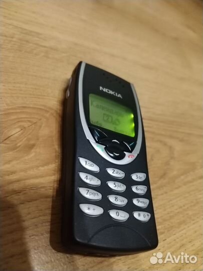 Nokia 8210