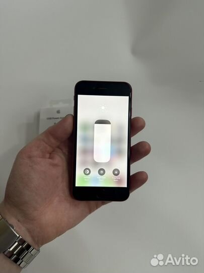 iPhone 8, 64 ГБ