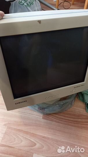 Монитор для компьютера б/у