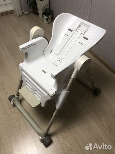 Стульчик для кормления happy baby