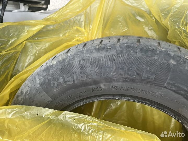 Continental AllSeasonContact 215/65 R16